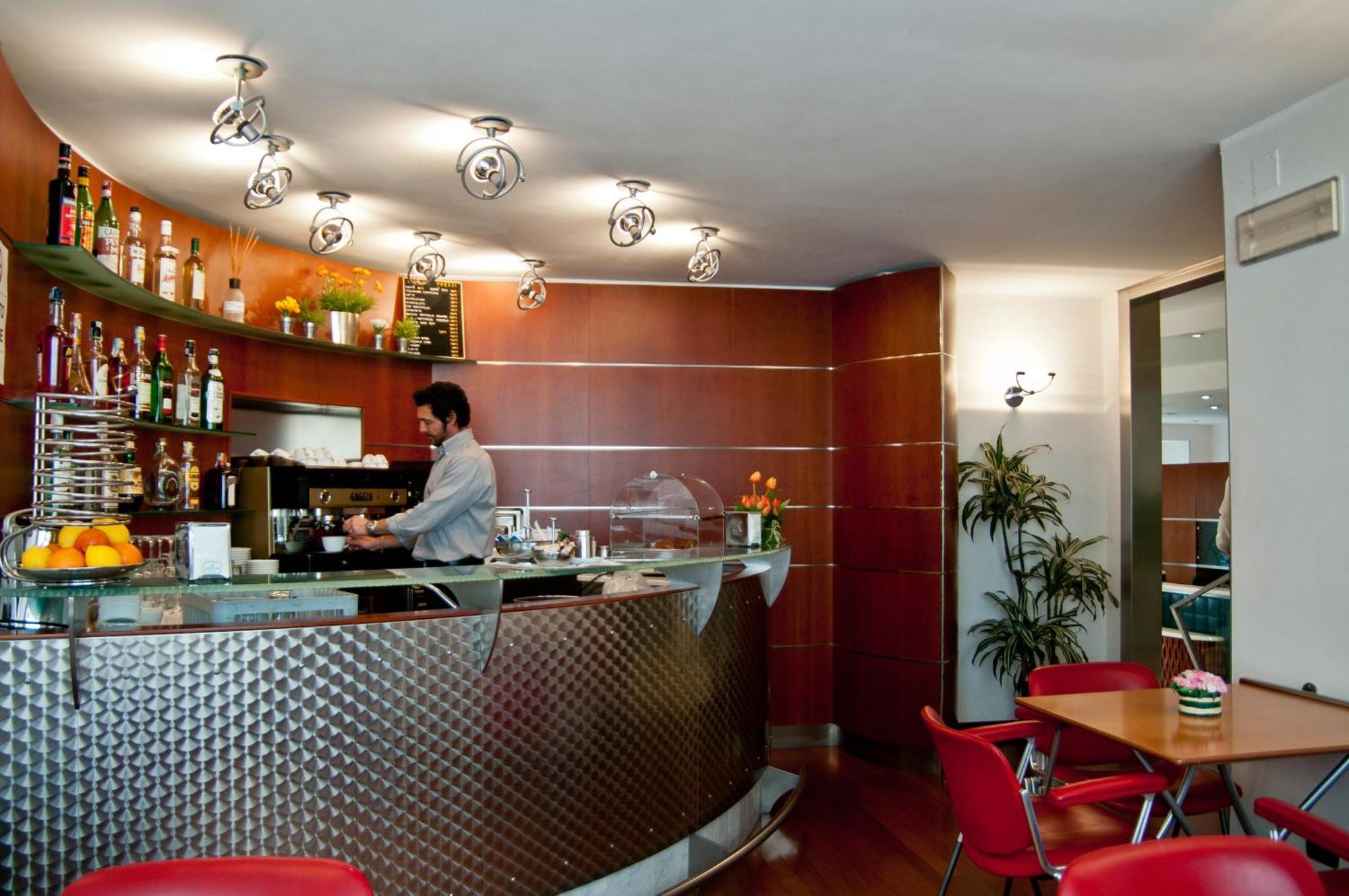 ליבורנו Hotel Boston מראה חיצוני תמונה